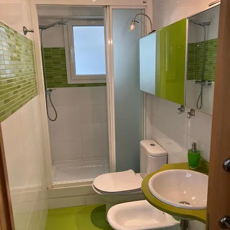 Monika Playa Y Grau Gandie