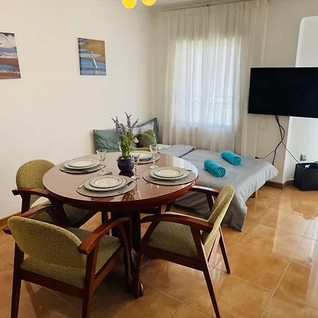 Monika Playa Y Grau *